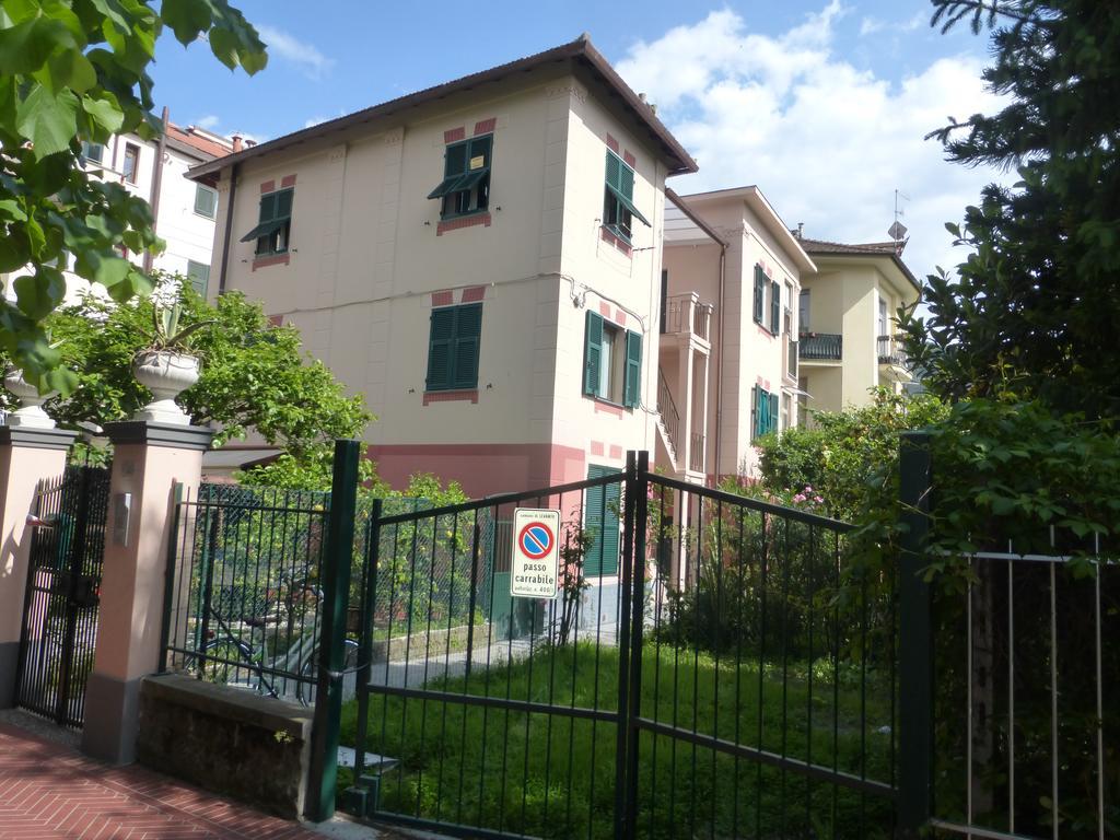 Апартаменты Raffaella House Леванто Экстерьер фото